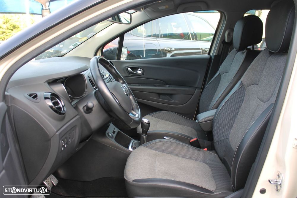 Renault Captur 1.5 dCi Exclusive - 37