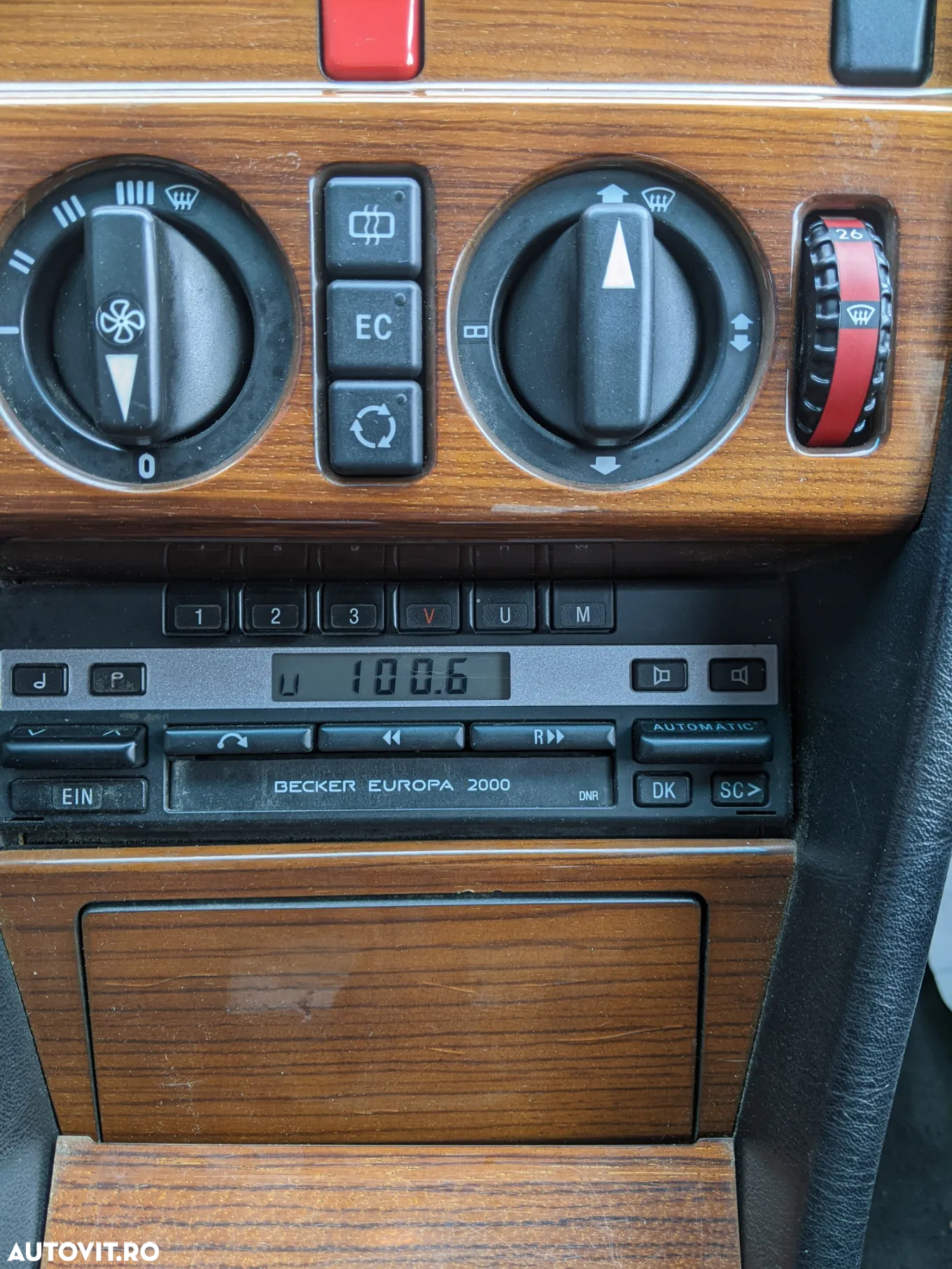 Mercedes-Benz E - 11
