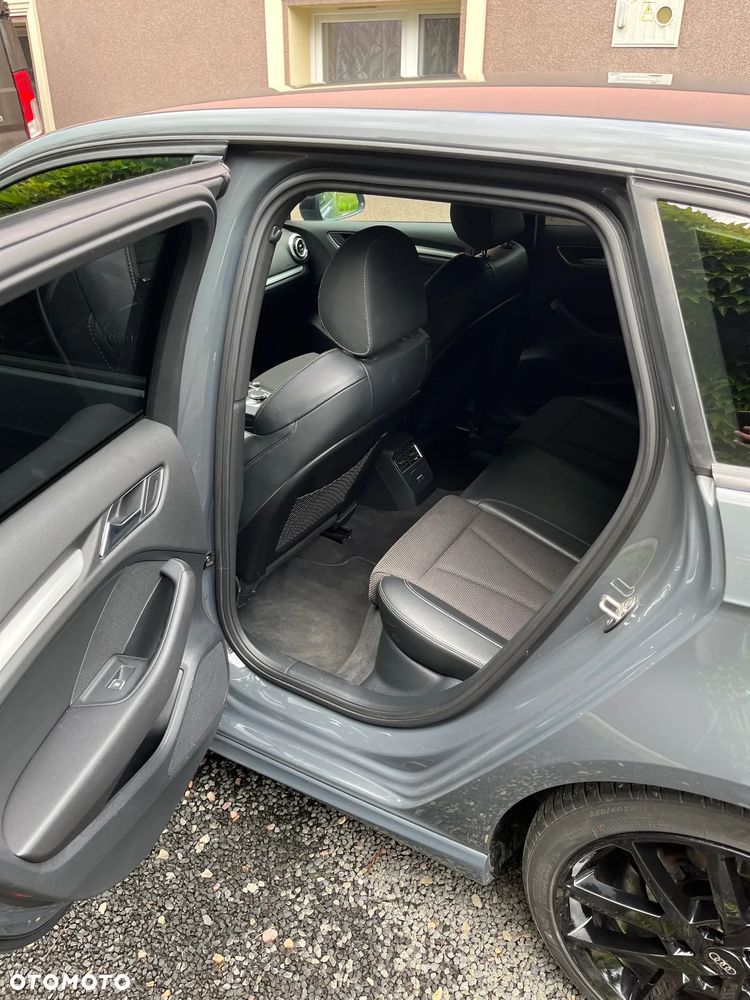 Audi A3 Sportback 1.6 TDI Sport S tronic - 16