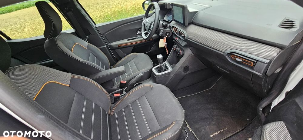 Dacia Sandero Stepway - 15