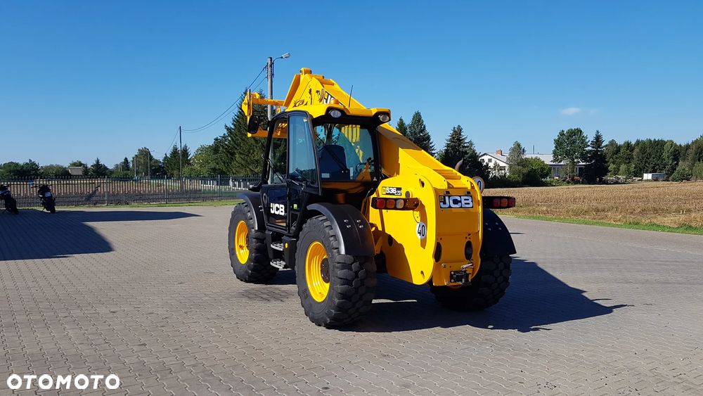 JCB 536-70 Agri Super 2014R - 28