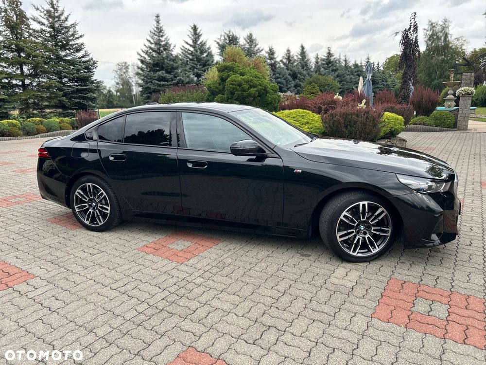 BMW Seria 5 520i M Sport Edition - 5