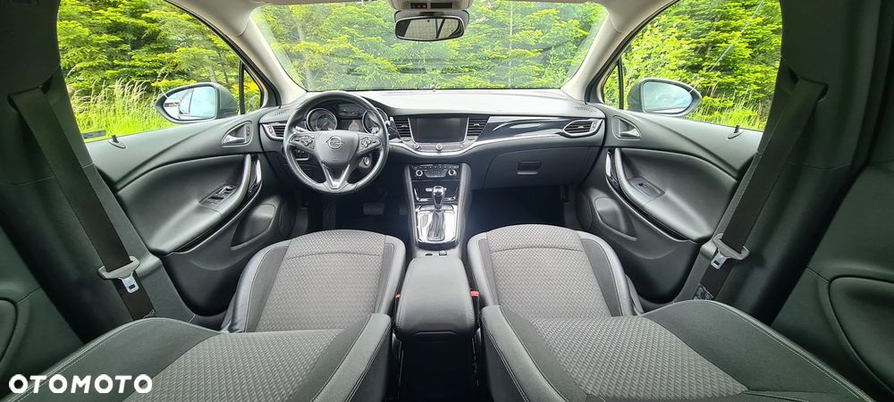 Opel Astra 1.4 T Dynamic S&S - 21