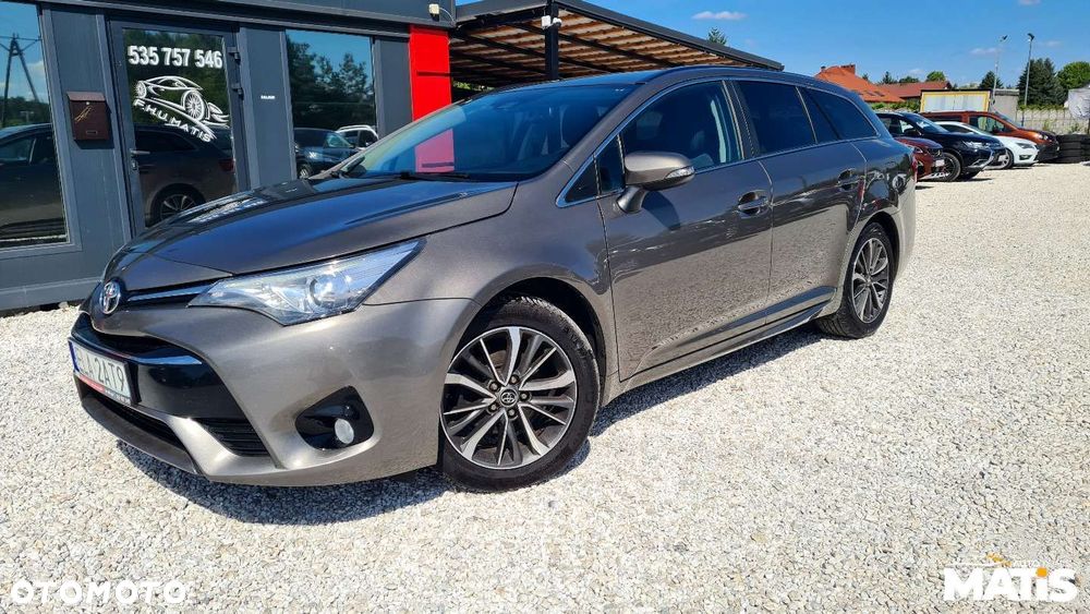 Toyota Avensis - 26