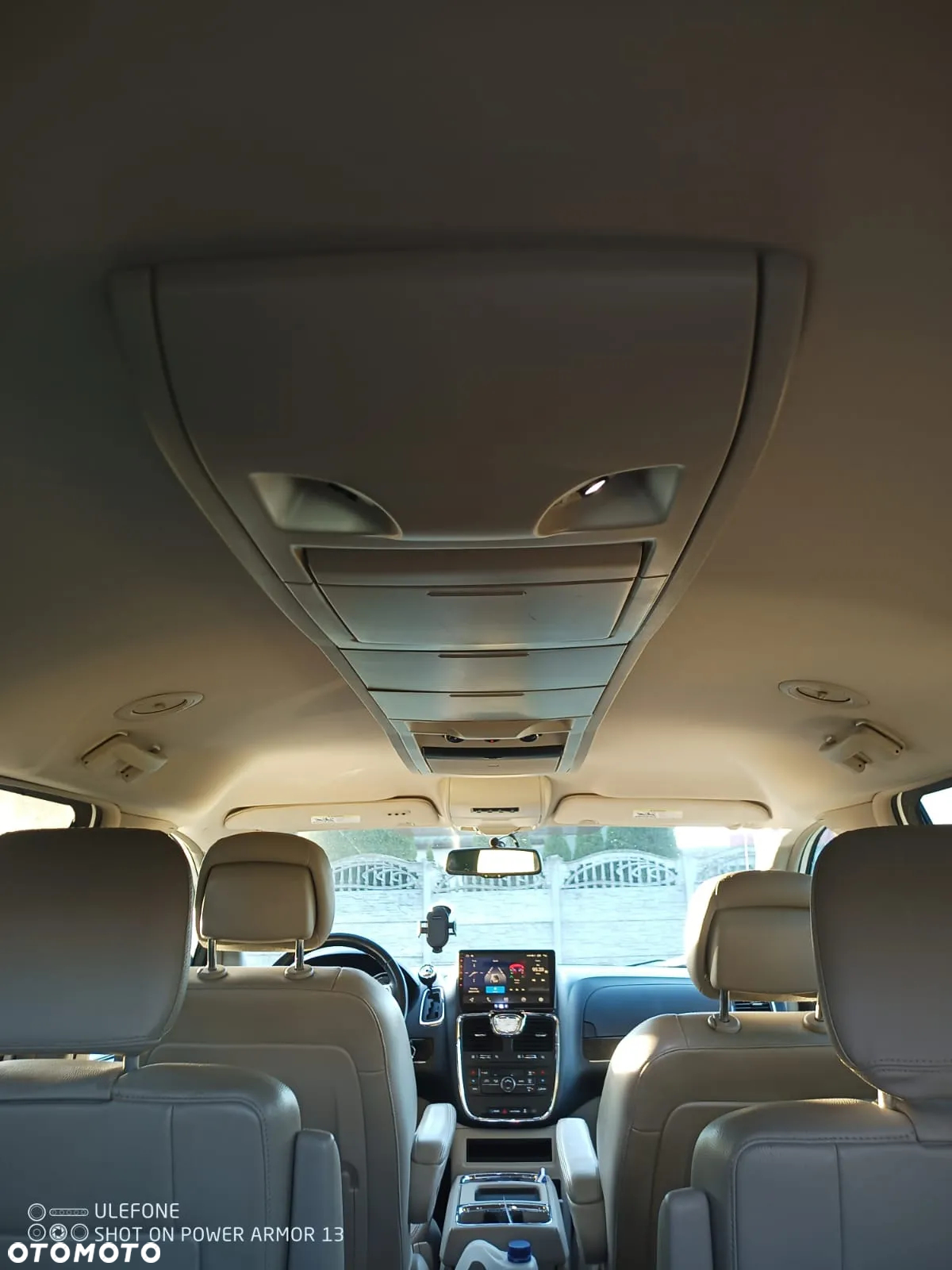 Chrysler Town & Country 3.6 Touring - 8