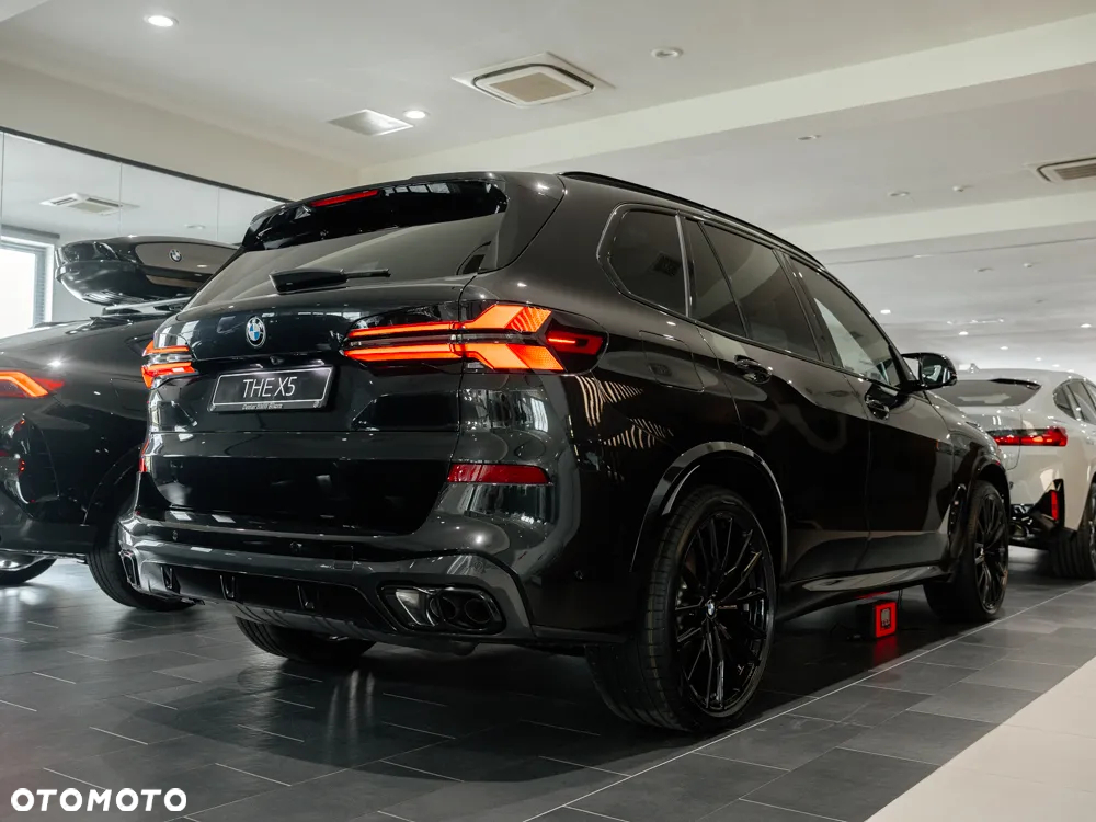 BMW X5 M M60i xDrive - 3