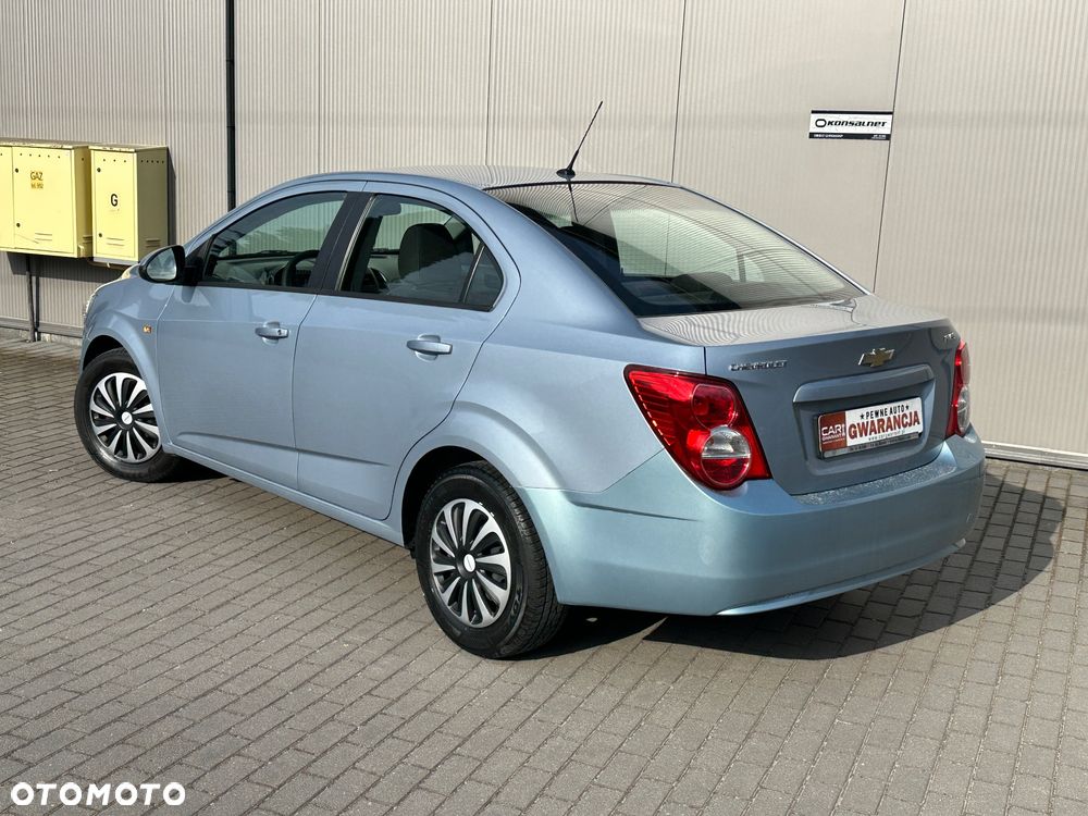 Chevrolet Aveo 1.2 LT - 5