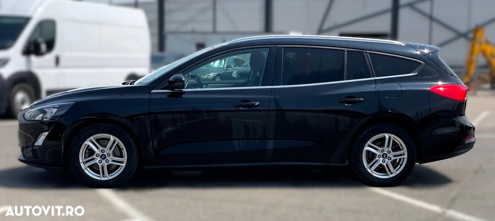 Ford Focus 1.0 EcoBoost Connected - 4