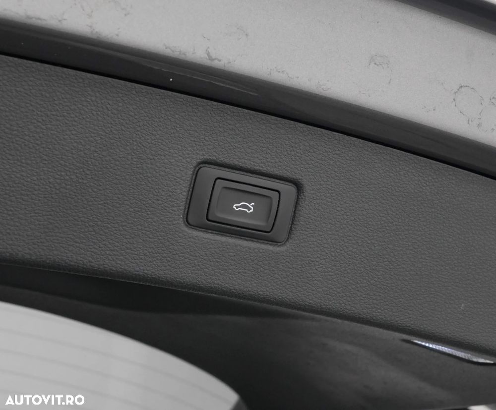 Audi Q7 3.0 ultra TDI Quattro Tiptronic - 24