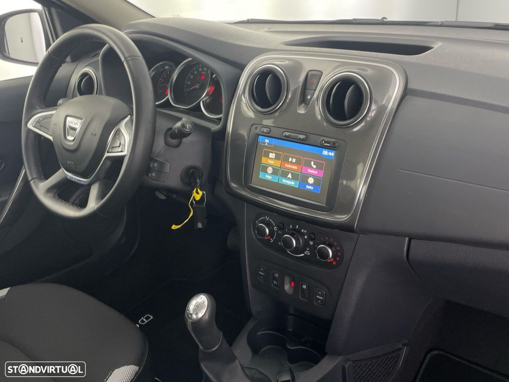 Dacia Sandero 1.5 Blue dCi Stepway - 24