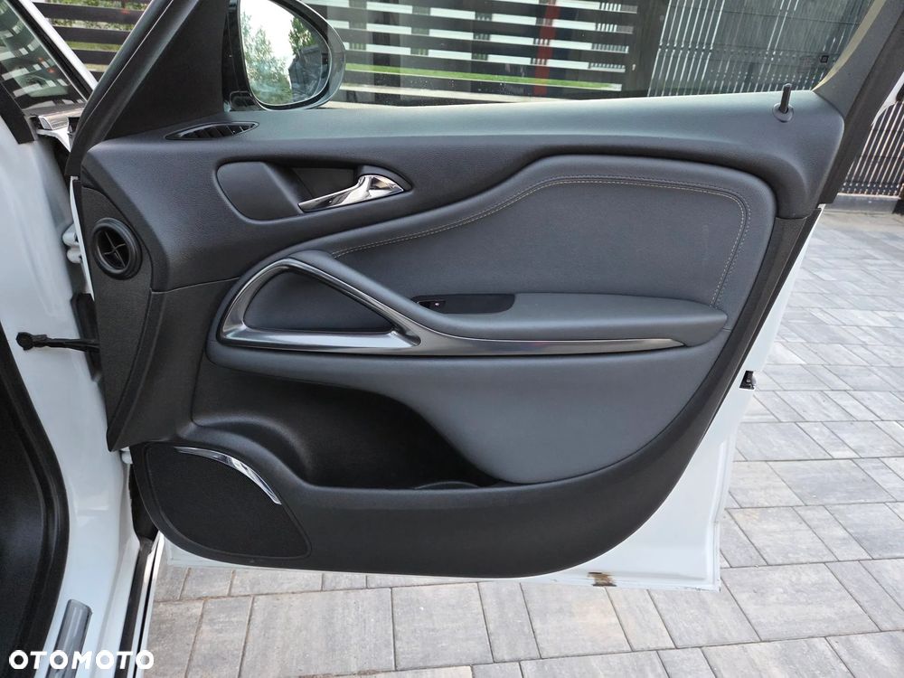 Opel Zafira Tourer 2.0 CDTI Automatik Business Edition - 24