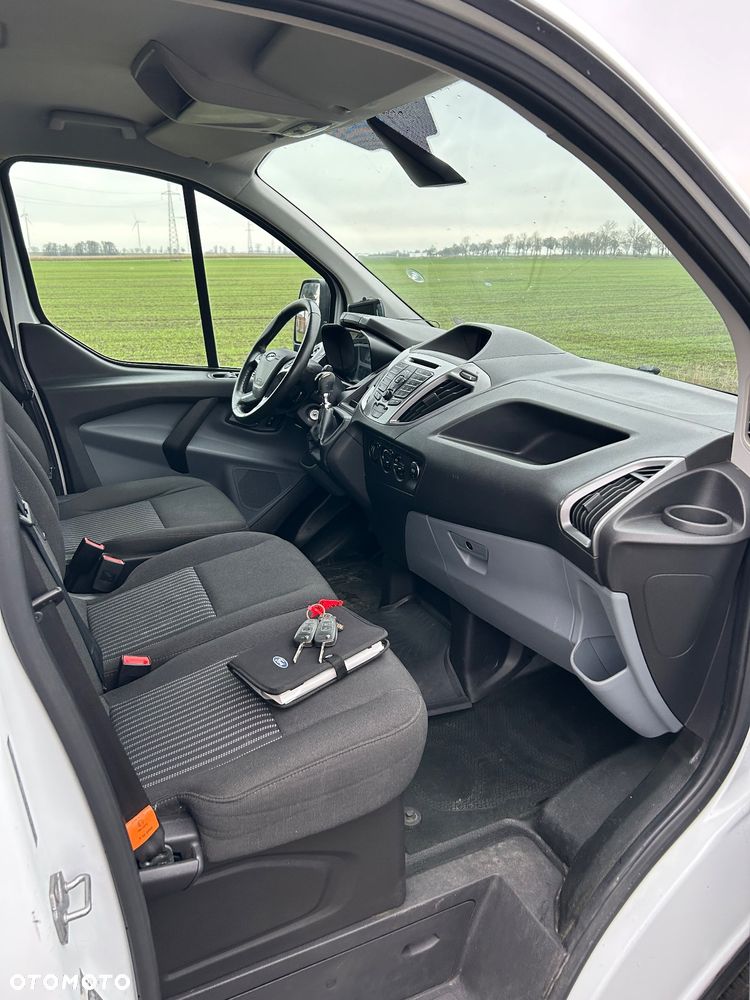 Ford Transit Custom - 27