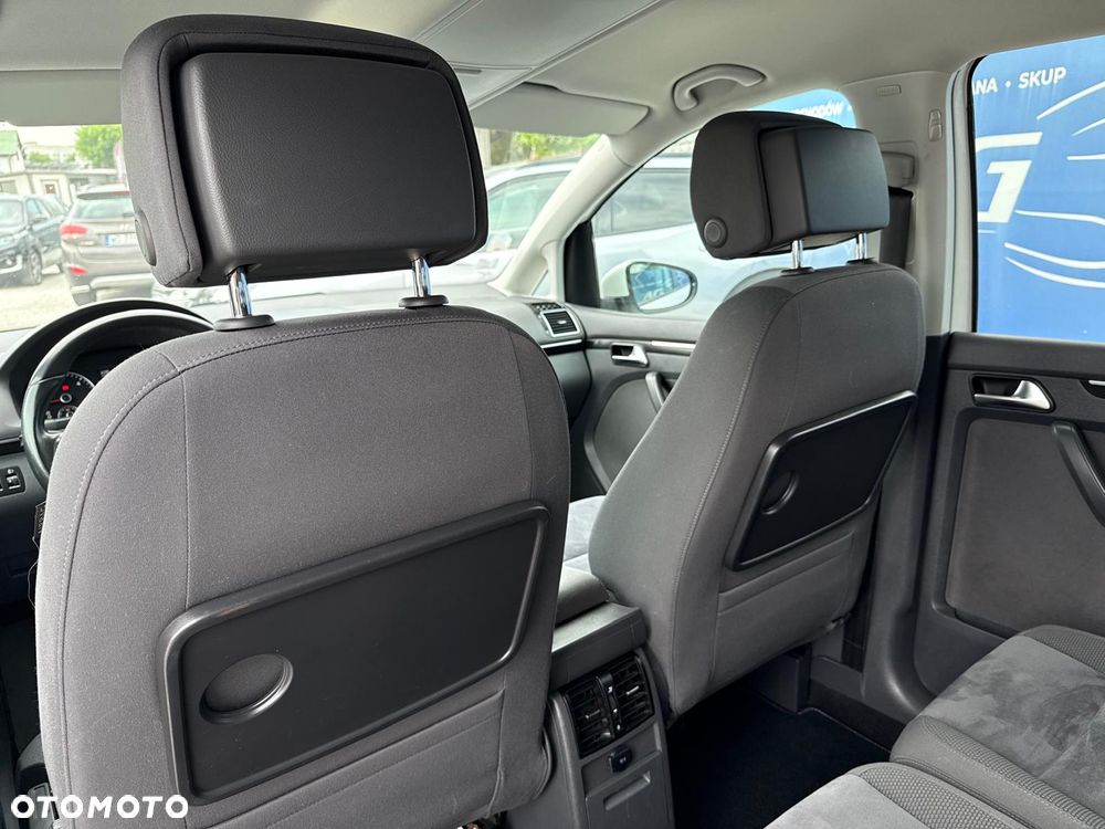 Volkswagen Touran 2.0 TDI DPF DSG Life - 15