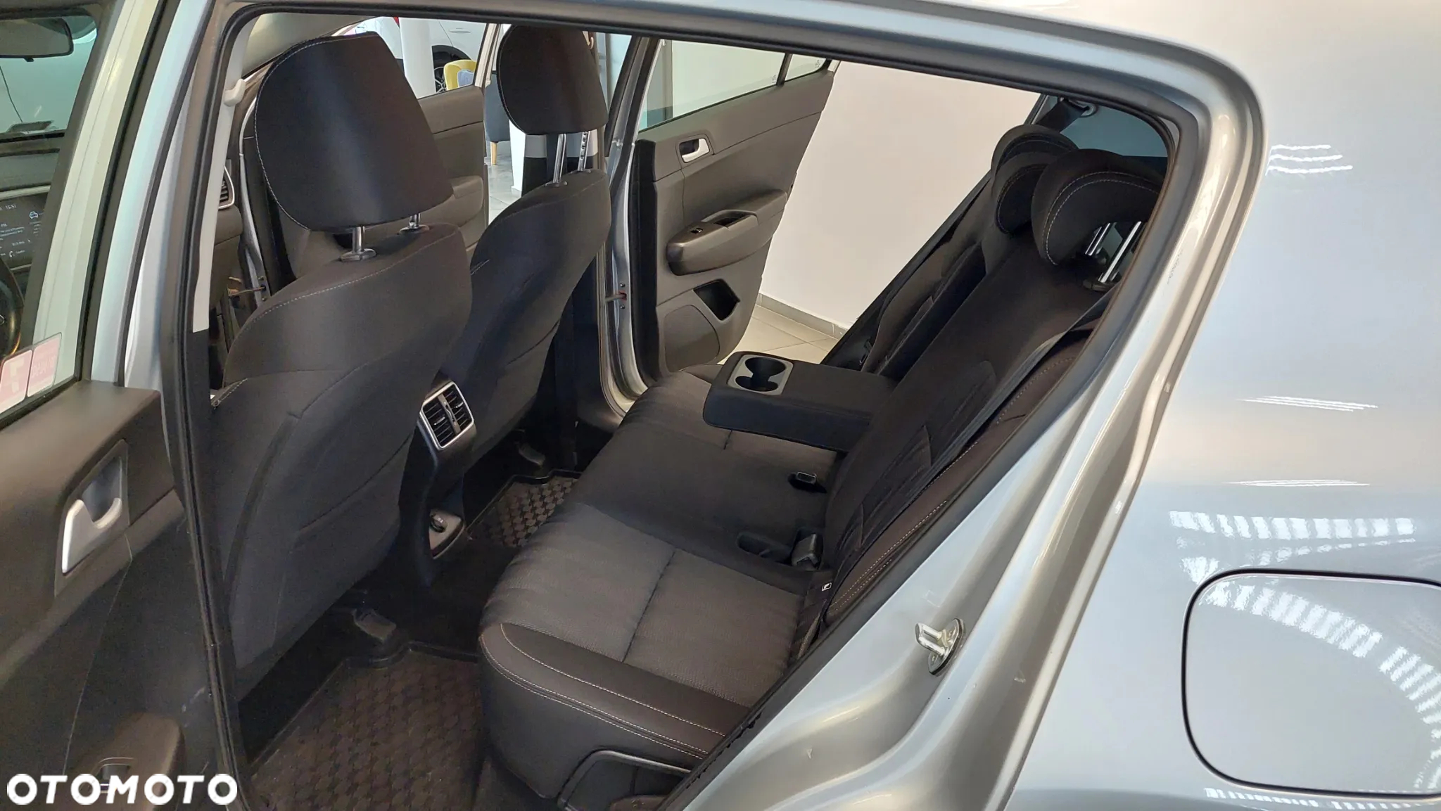 Kia Sportage 1.6 T-GDI M 2WD DCT - 22