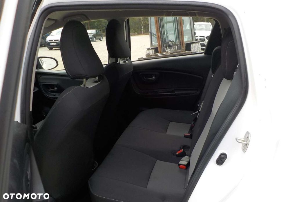 Toyota Yaris - 21