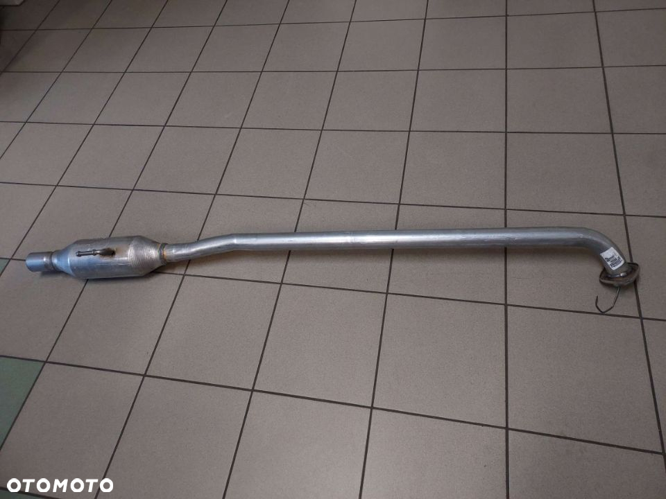 TŁUMIK  środkowy TOYOTA COROLLA VERSO 1.6/1.8 04.04-03.09 17410-0d290 - 2