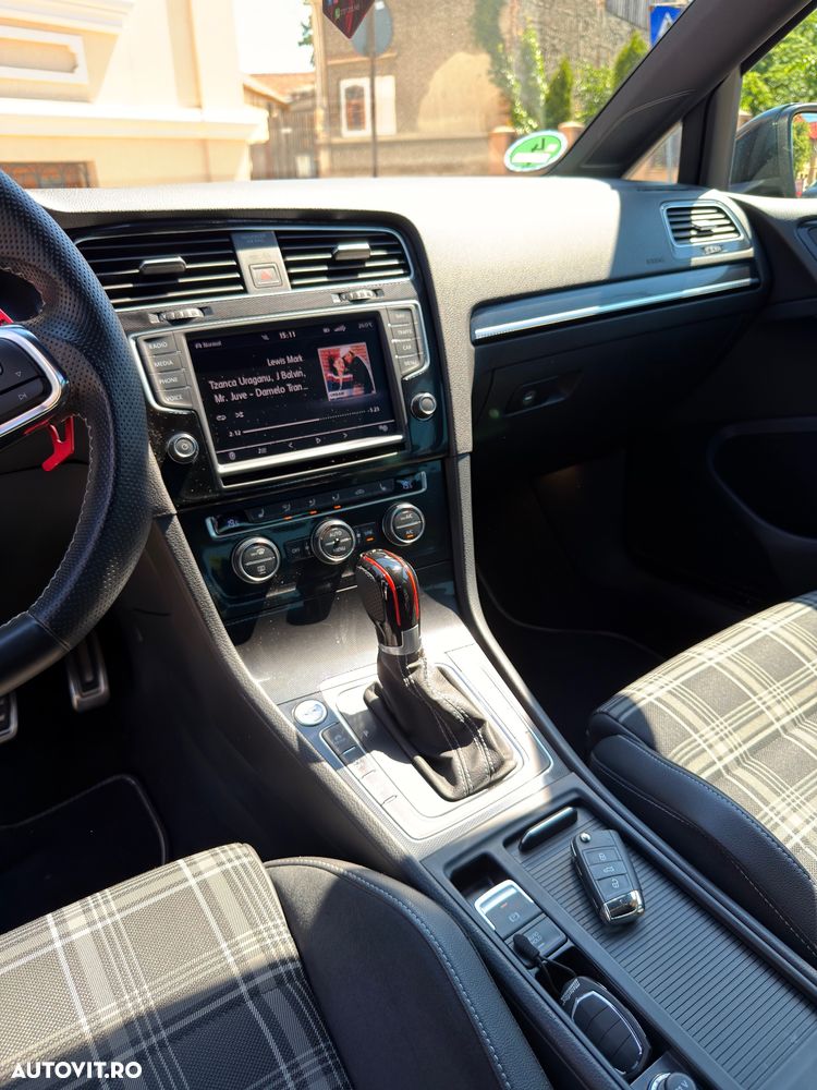 Volkswagen Golf GTD (BlueMotion Technology) DSG - 18