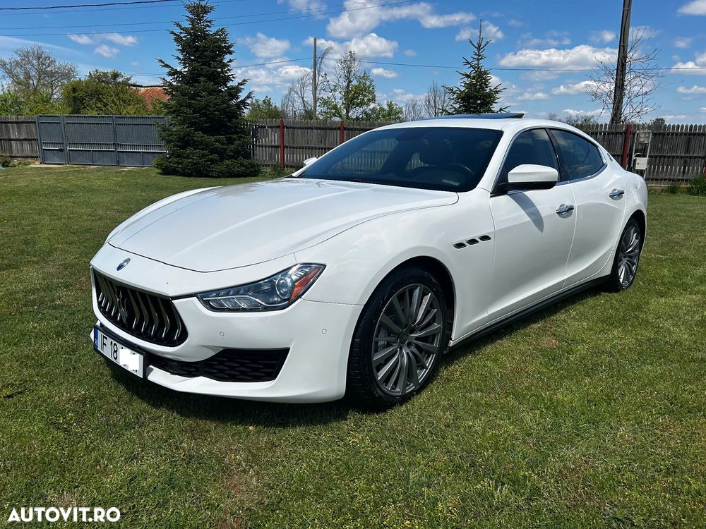 Maserati Ghibli GranLusso - 2