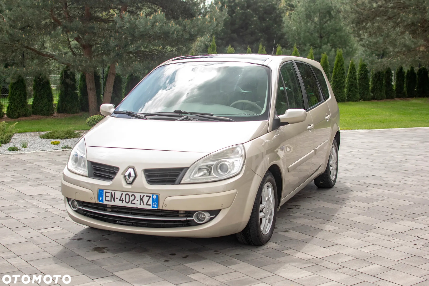 Renault Grand Scenic Gr 2.0T Exception - 3