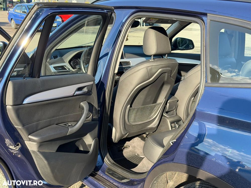 BMW X1 sDrive18d - 16