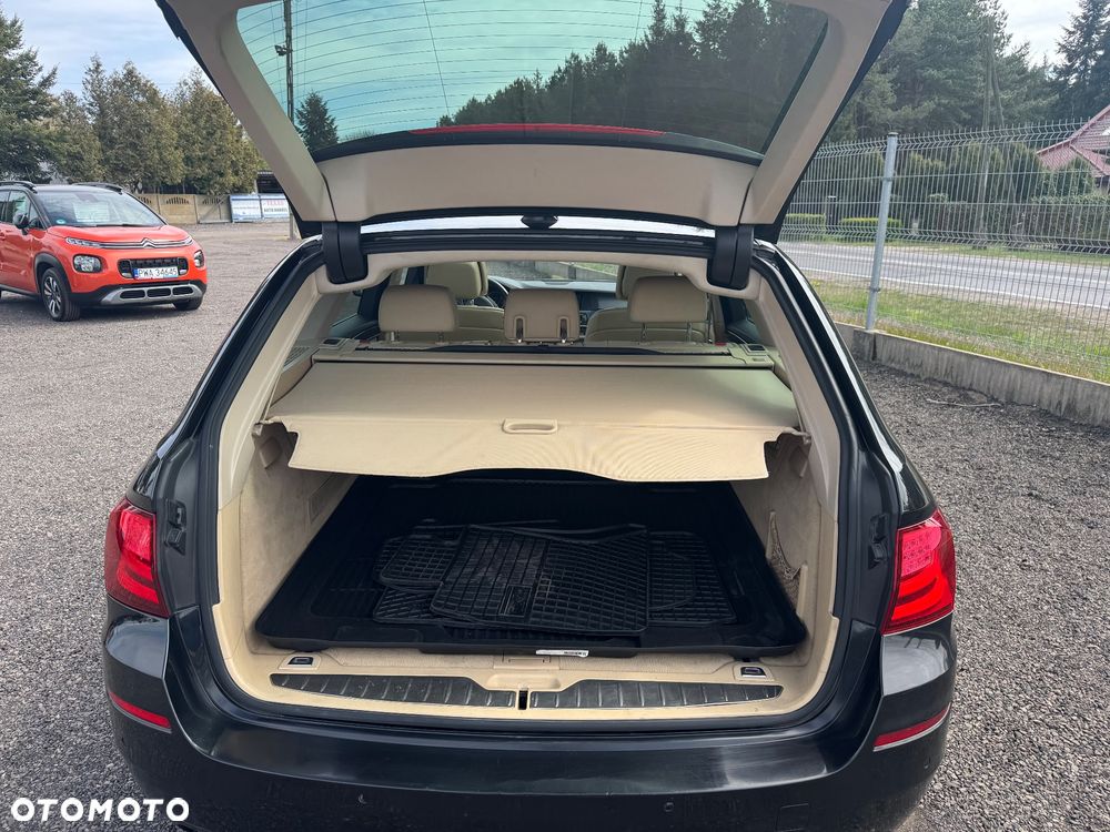 BMW Seria 5 - 32