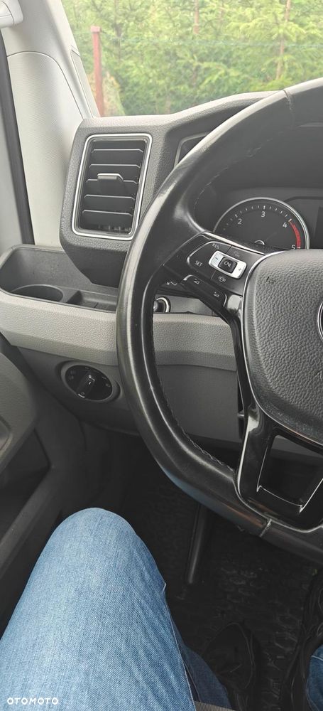 Volkswagen Crafter - 13