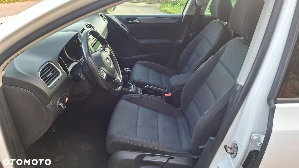 Volkswagen Golf - 14