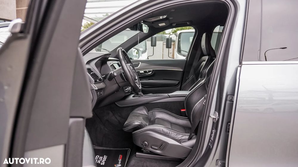 Volvo XC 90 D5 AWD R-Design - 32