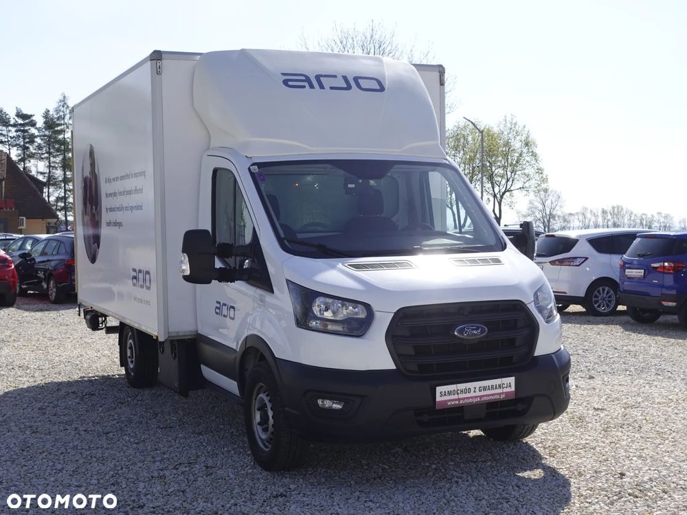 Ford Transit - Kontener z windą - 8