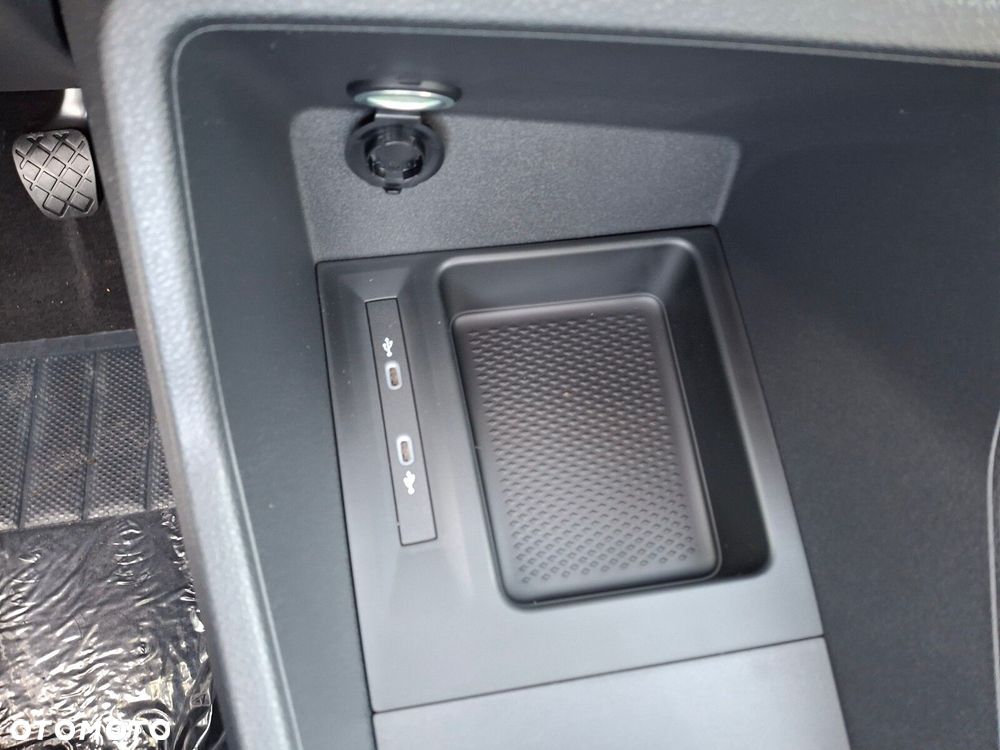 Volkswagen Caddy - 24