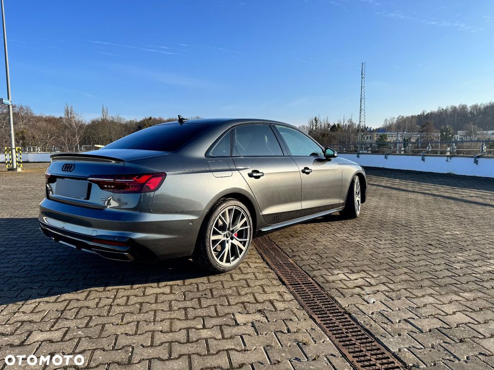Audi A4 Limousine 40 TFSI mHEV Quattro S tronic - 24