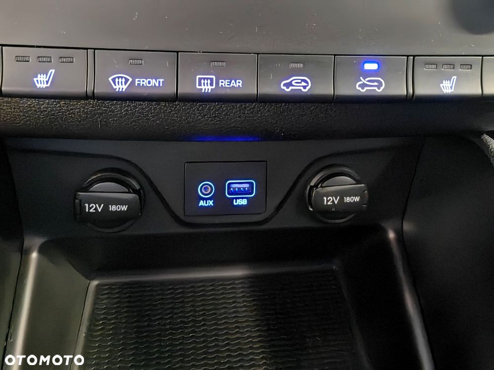 Hyundai Tucson blue 1.6 GDi 2WD Navi - 12