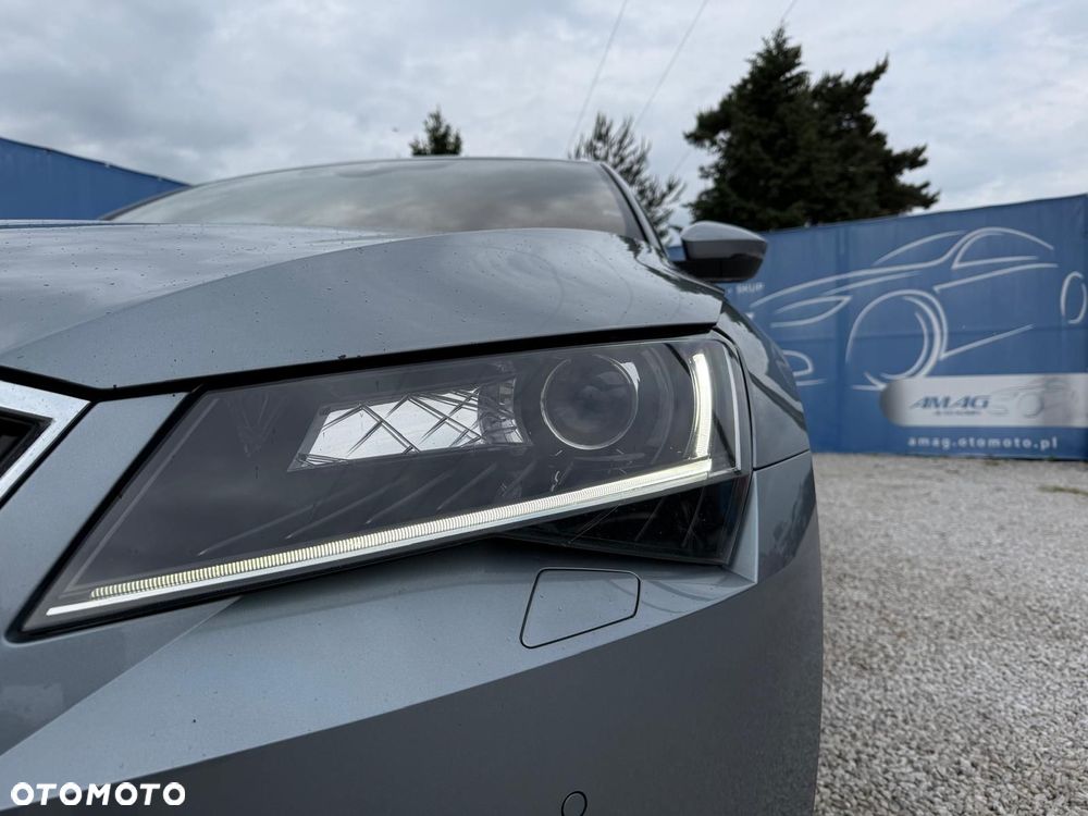 Skoda Superb 2.0 TDI SCR 4x4 Ambition DSG - 10