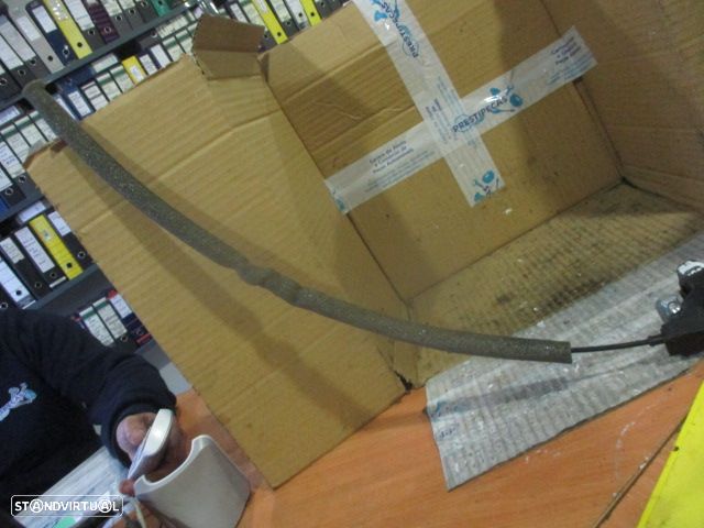 Fecho A2047500185 MERCEDES W212 2011 TRZ MANUAL - 3