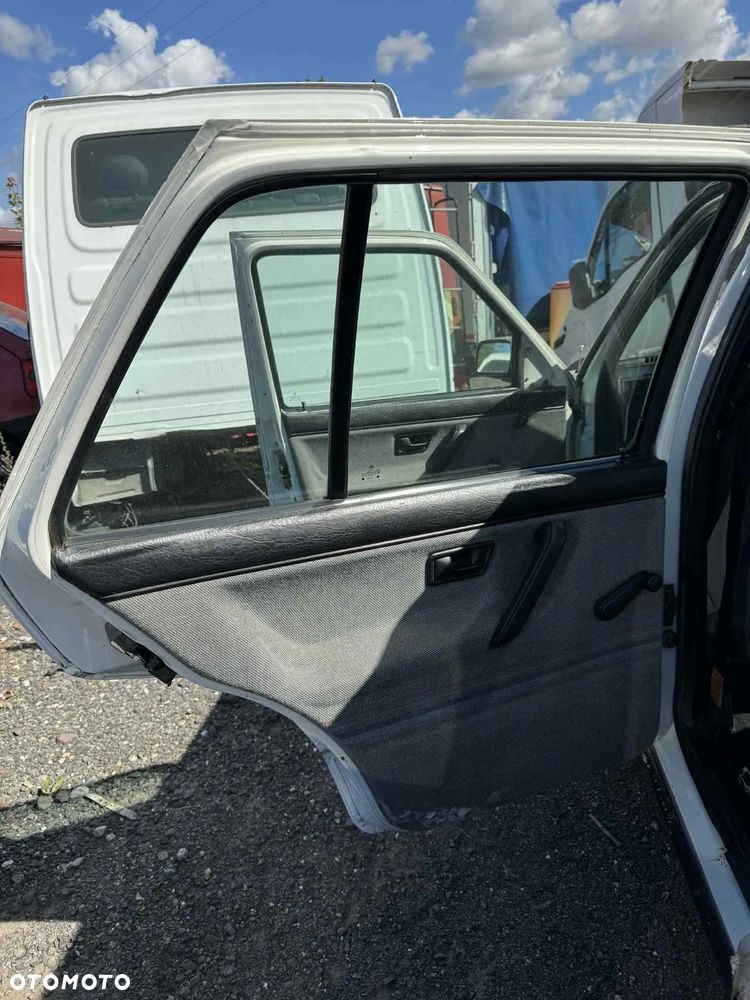 Drzwi lewe tylne Volkswagen GOLF II !! VW - 2
