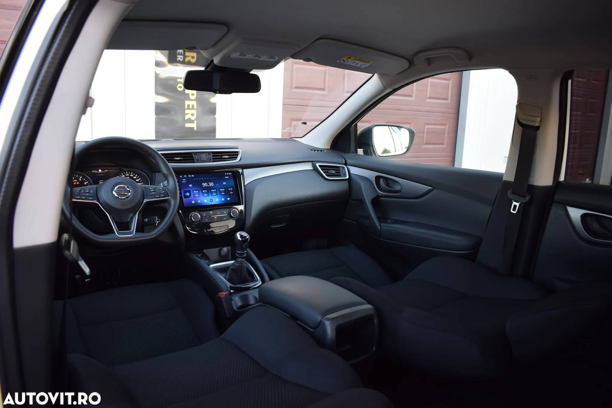 Nissan Qashqai 1.3 DIG-T VISIA - 13