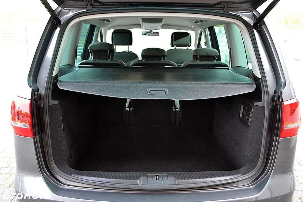 Volkswagen Sharan - 21