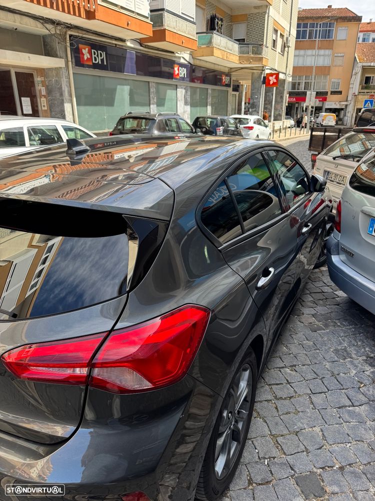 Ford Focus 1.0 EcoBoost ST-Line - 4