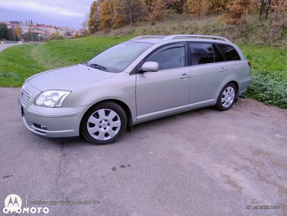 Toyota Avensis 2.0 VVT-i Automatik Executive - 2