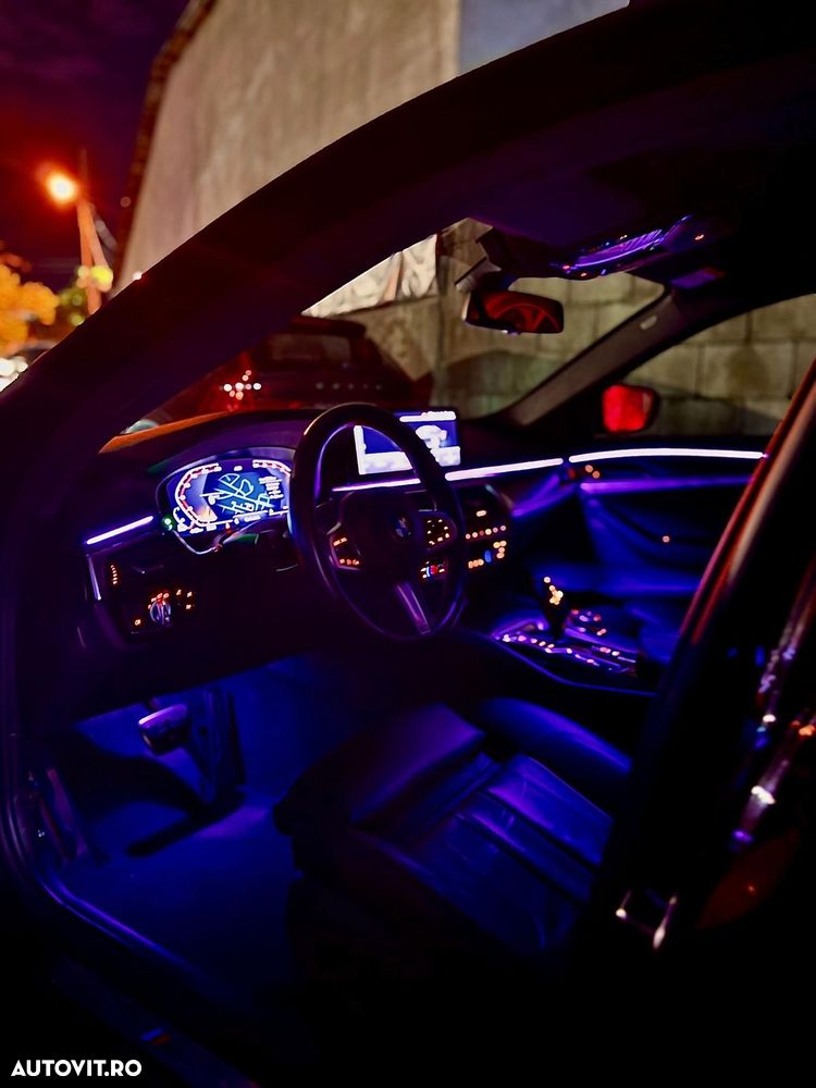 BMW Seria 5 518d Aut. - 6