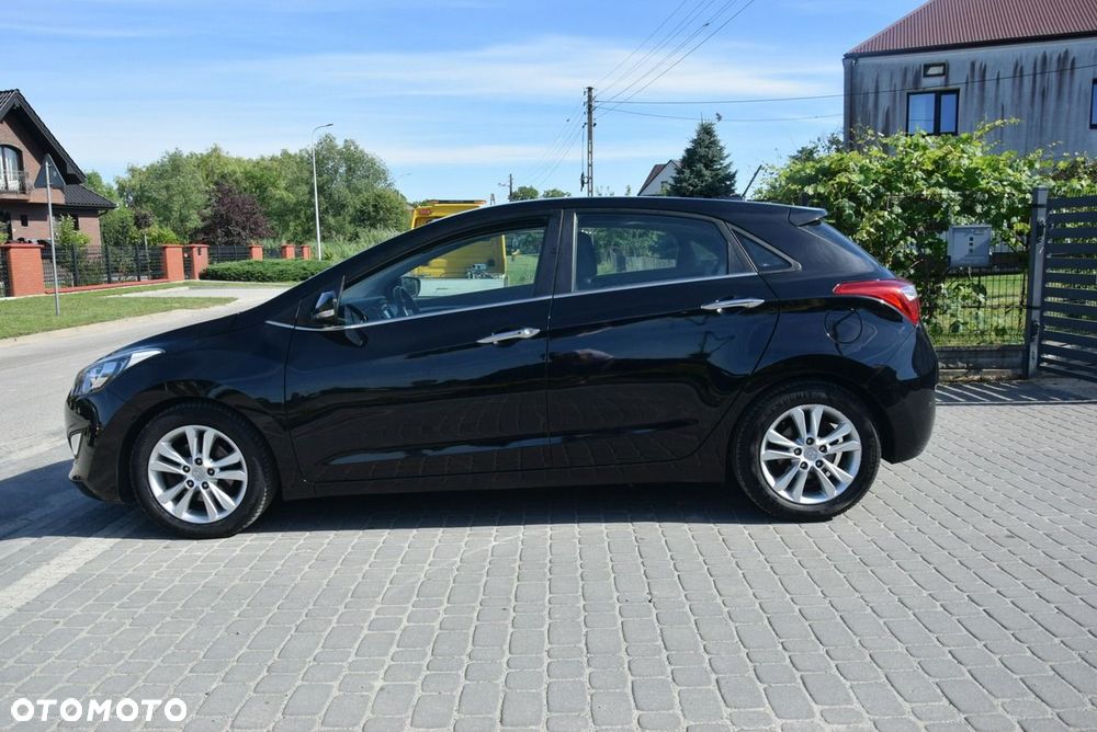 Hyundai i30 1.6 CRDi Premium - 16