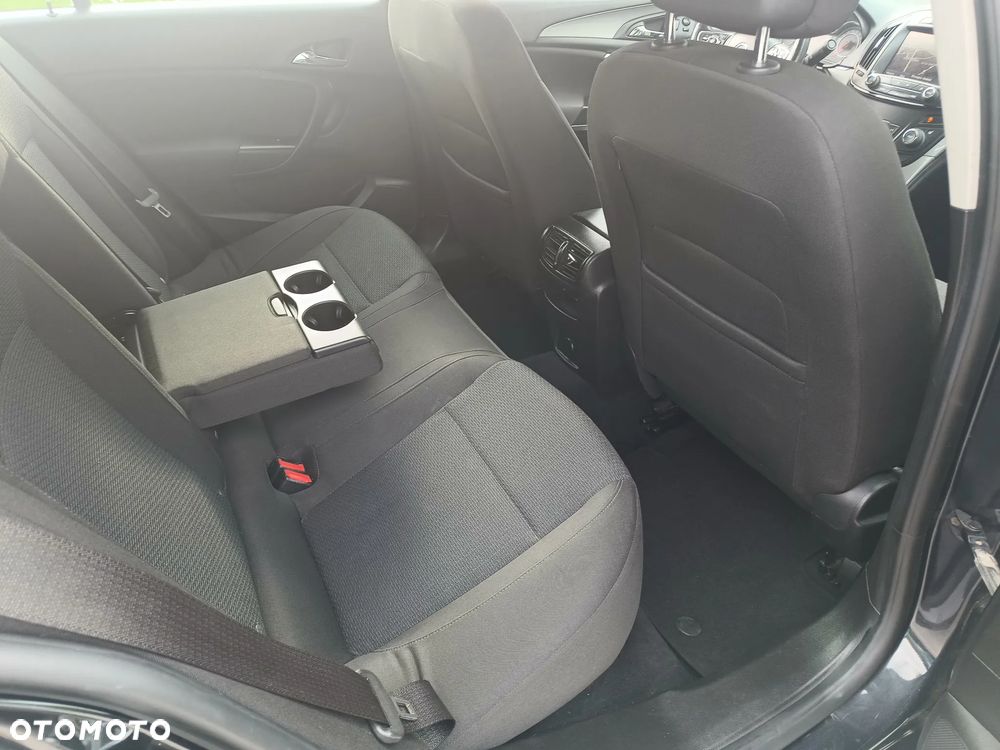 Opel Insignia 1.4 T Cosmo S&S - 21