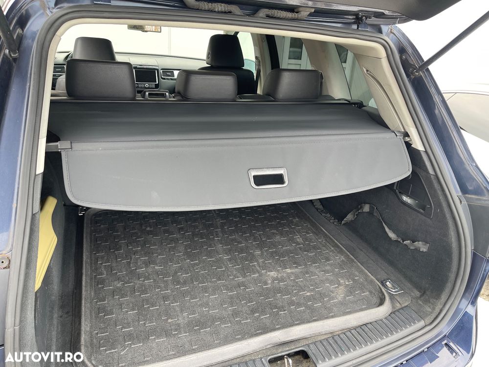 Volkswagen Touareg - 8