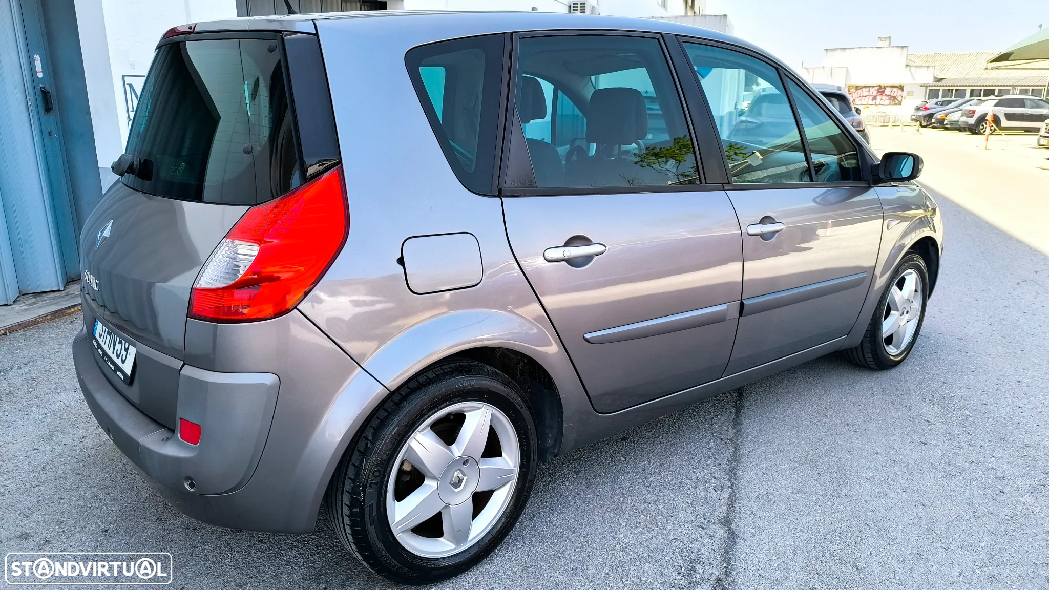 Renault Scénic 1.5 dCi Dynamique S - 2