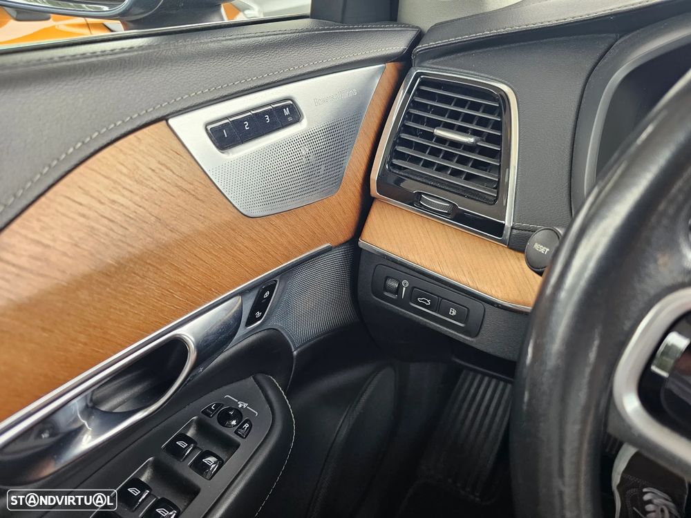 Volvo XC 90 T8 AWD Twin Engine Geartronic Inscription - 17