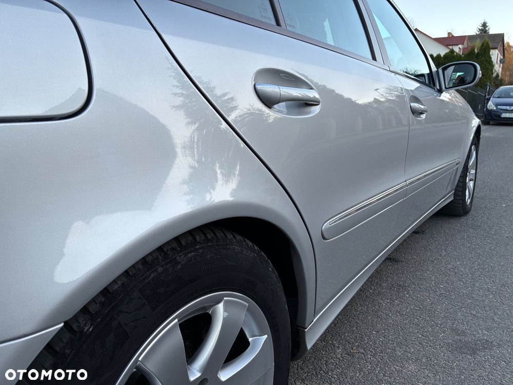 Mercedes-Benz Klasa E - 25