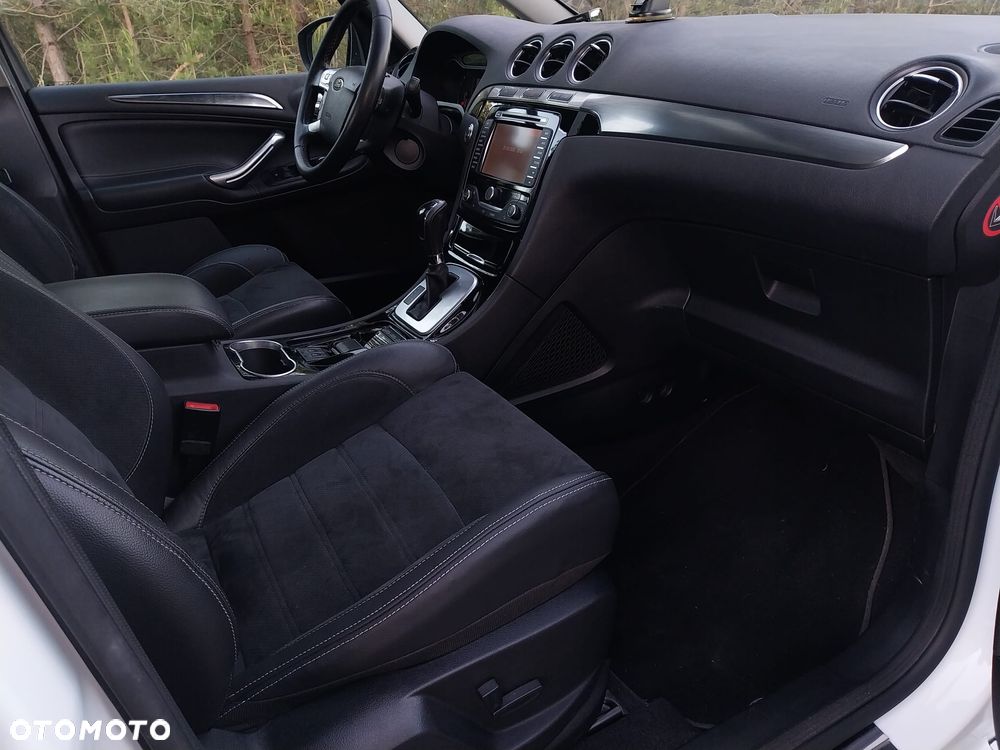 Ford Galaxy 2.0 T Titanium - 13