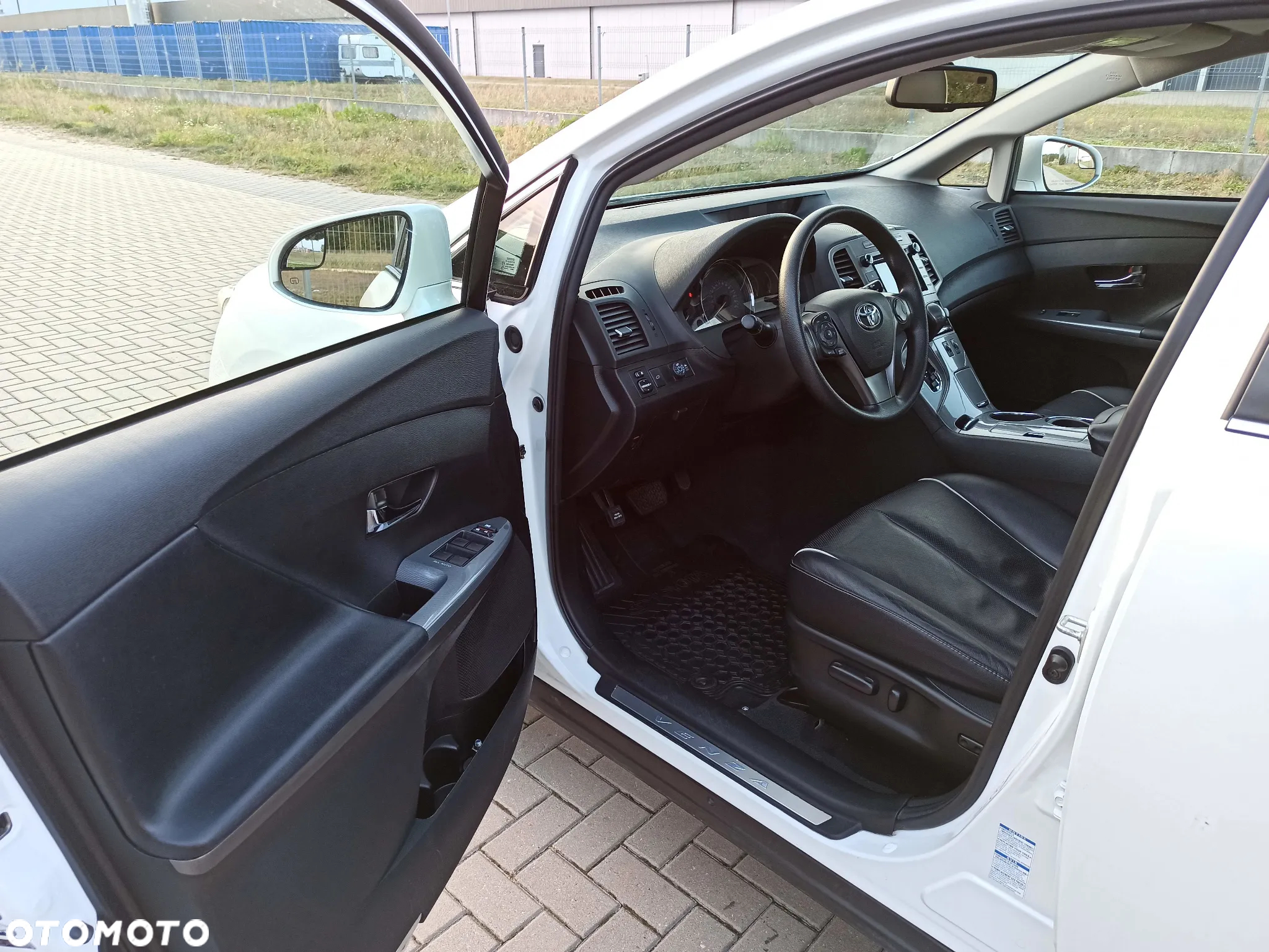 Toyota Venza 3.5 V6 AWD - 8