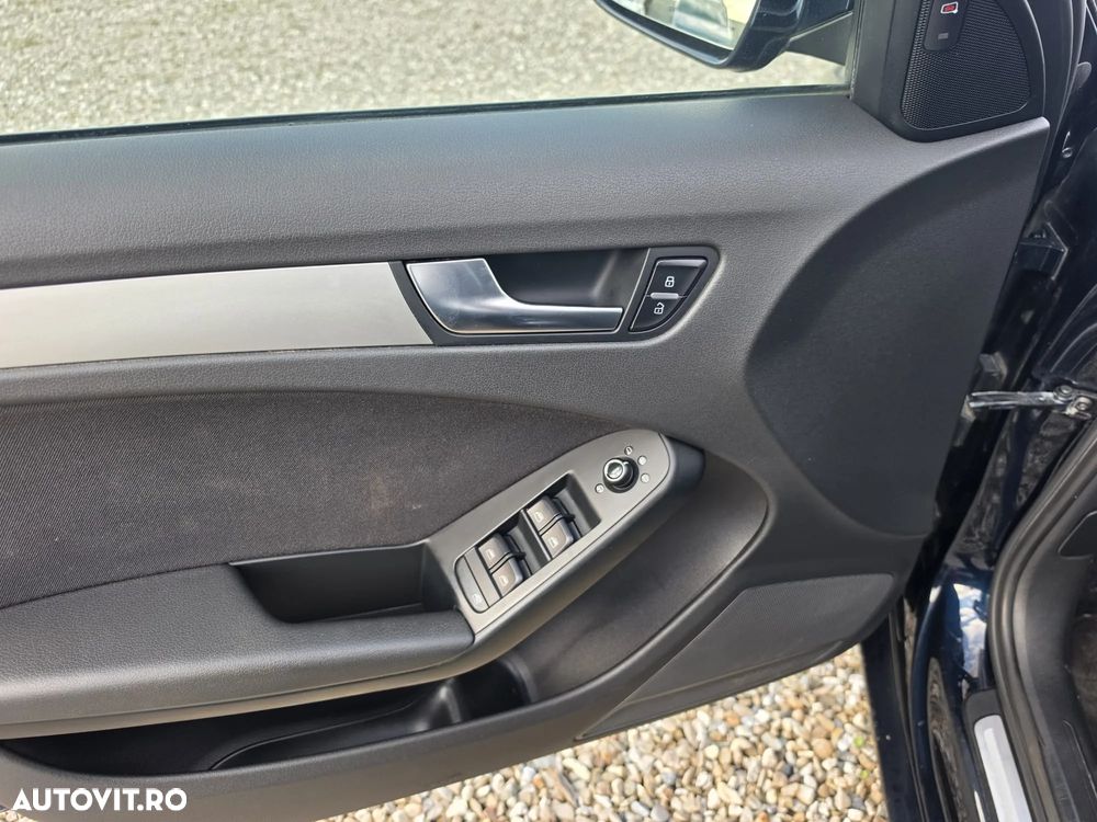 Audi A4 1.8 TFSI quattro Attraction - 16