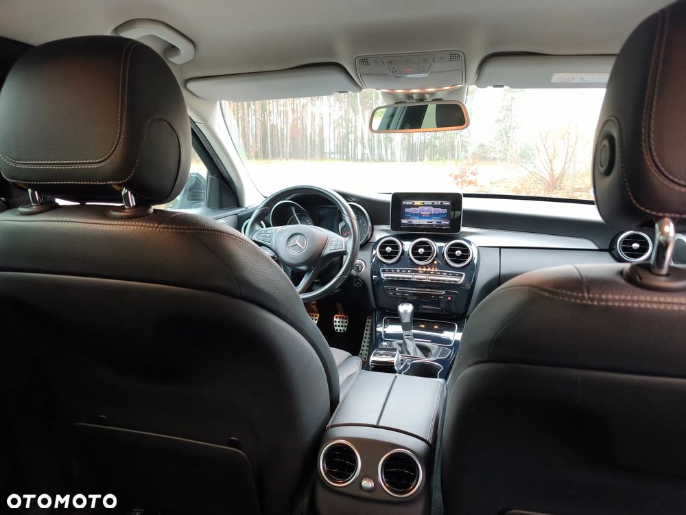 Mercedes-Benz Klasa C 180 Avantgarde - 15